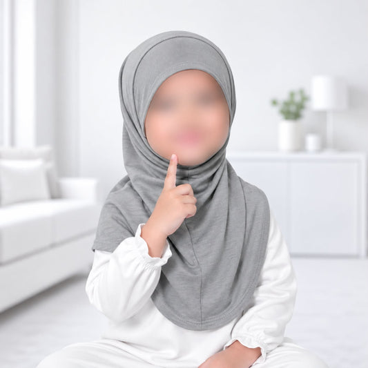 Metal grey kids jersey scarf for girls aged 3–5 years, made from soft, lightweight and breathable jersey fabric.