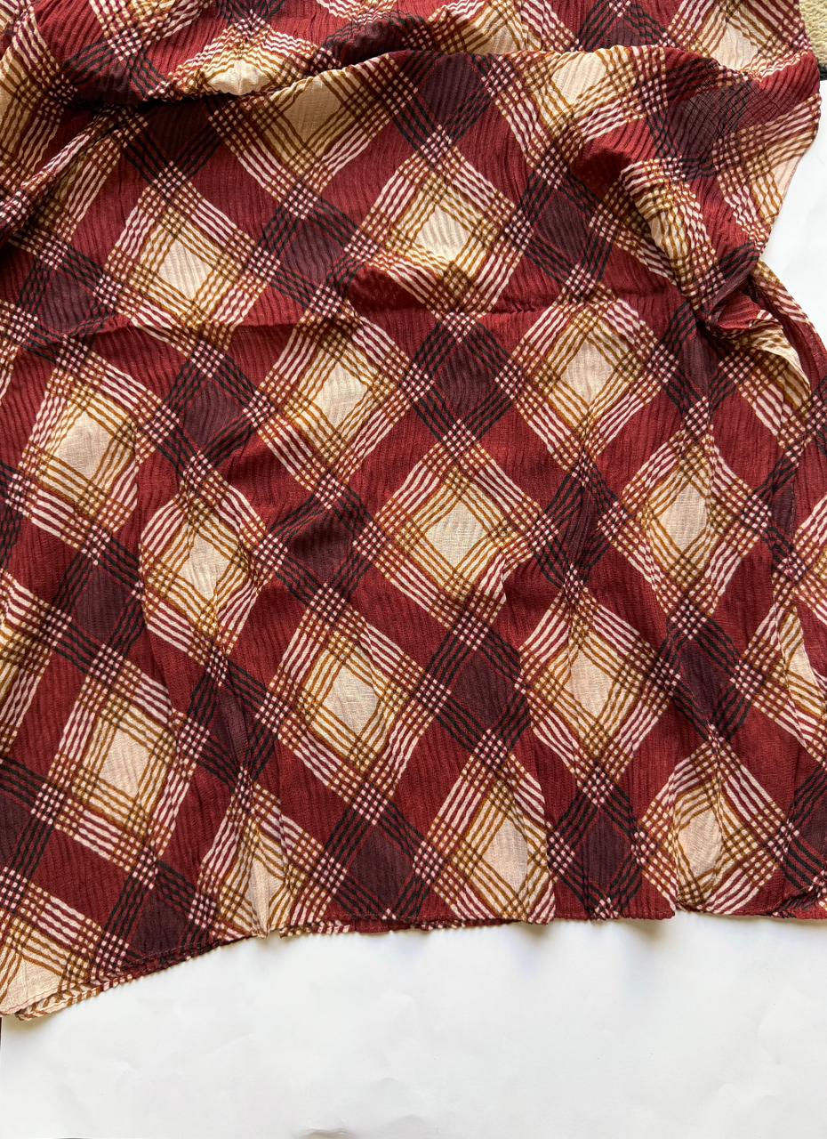 maroon printed lawn pleated hijab lightweight breathable fabric