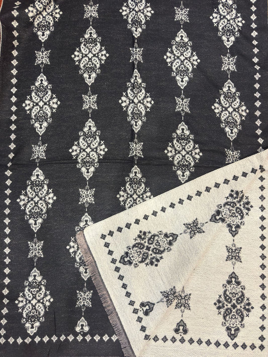 Reversible Woolen Jamawar Wrap