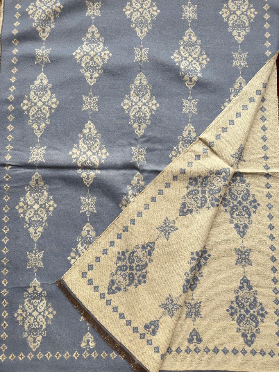 Reversible Woolen Jamawar Wrap