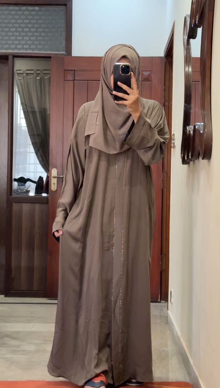 Silk Crush Nidah Abaya