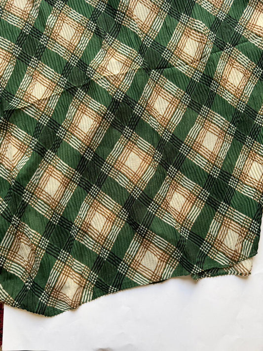 bottle green printed lawn pleated hijab airy lightweight hijab