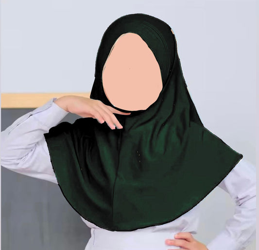 Dark green kids jersey hijab scarf for girls age 5-9 years in Pakistan with breathable soft fabric and modest coverage.