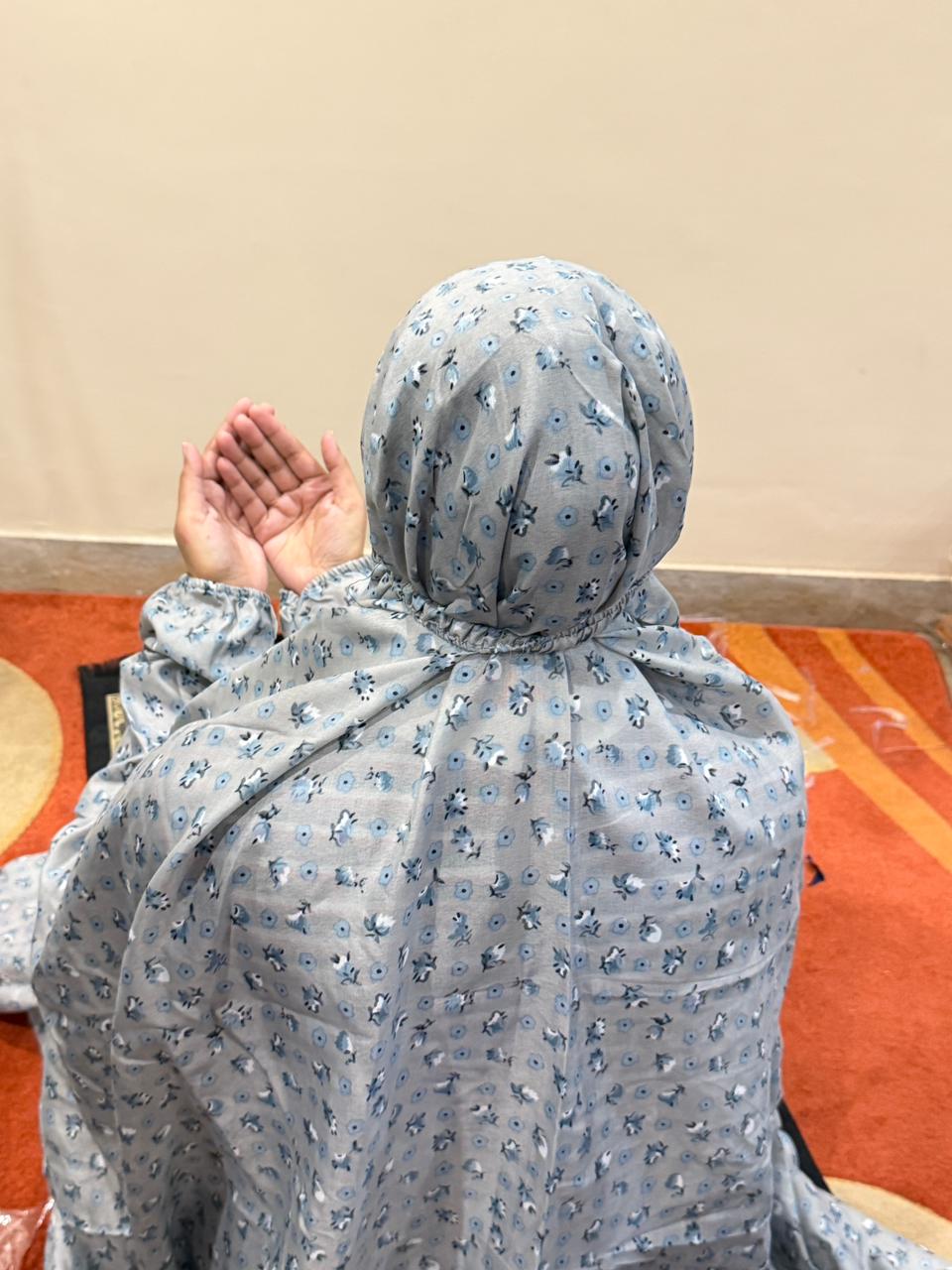 Light grey floral namaz chaadar soft lightweight modest prayer chadar full coverage women Pakistan
