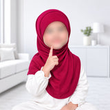 Raspberry pink kids jersey scarf for girls aged 3–5 years, made from soft, lightweight and breathable jersey fabric.