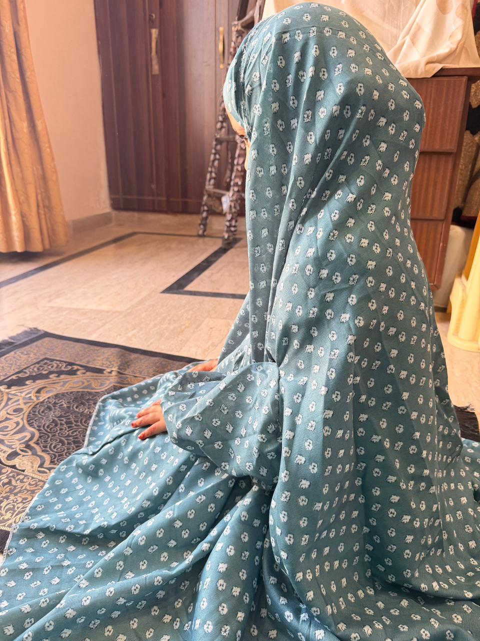 Teal kids namaz chaadar with printed design elastic chin and sleeves modest prayer dress for girls