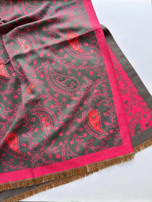 Reversible Woolen Jamawar Wrap