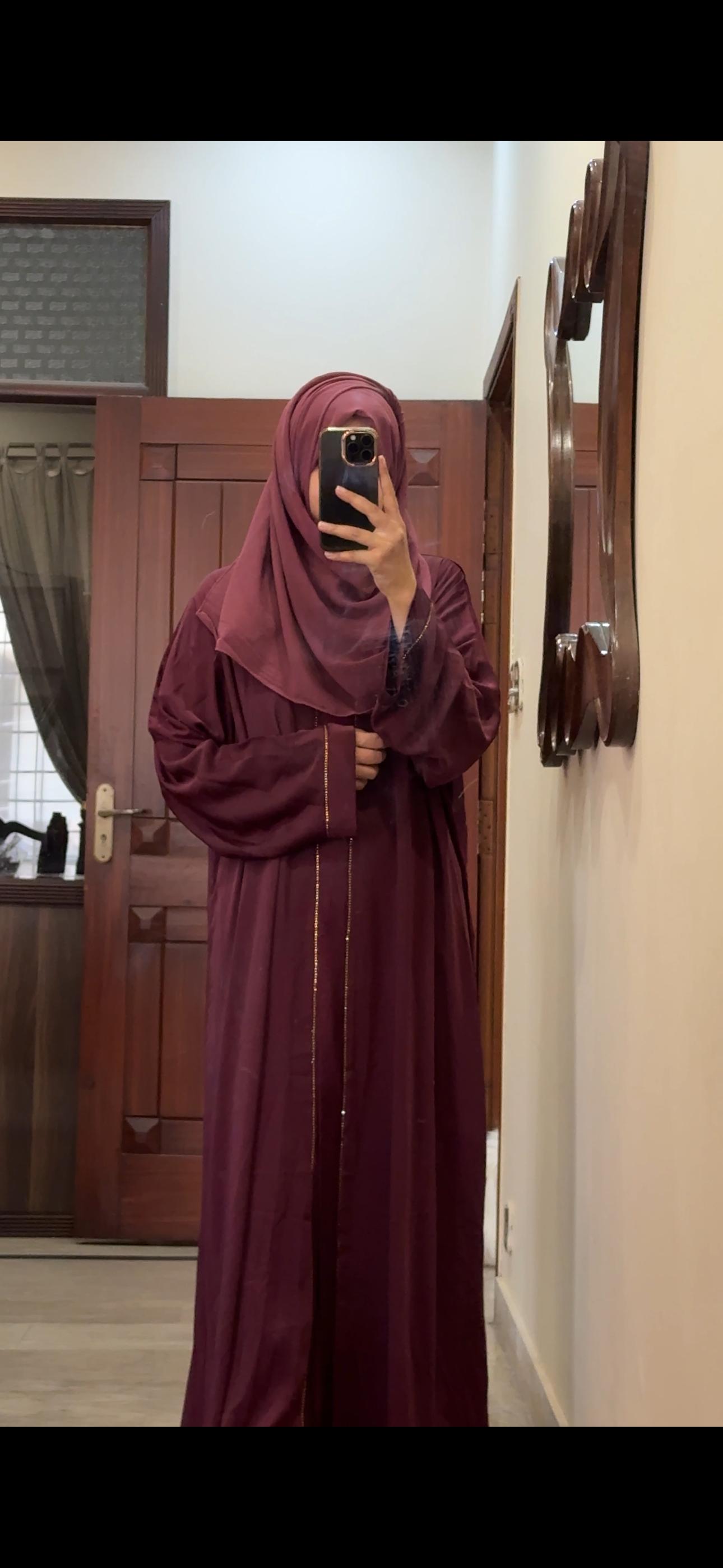 Silk Crush Nidah Abaya